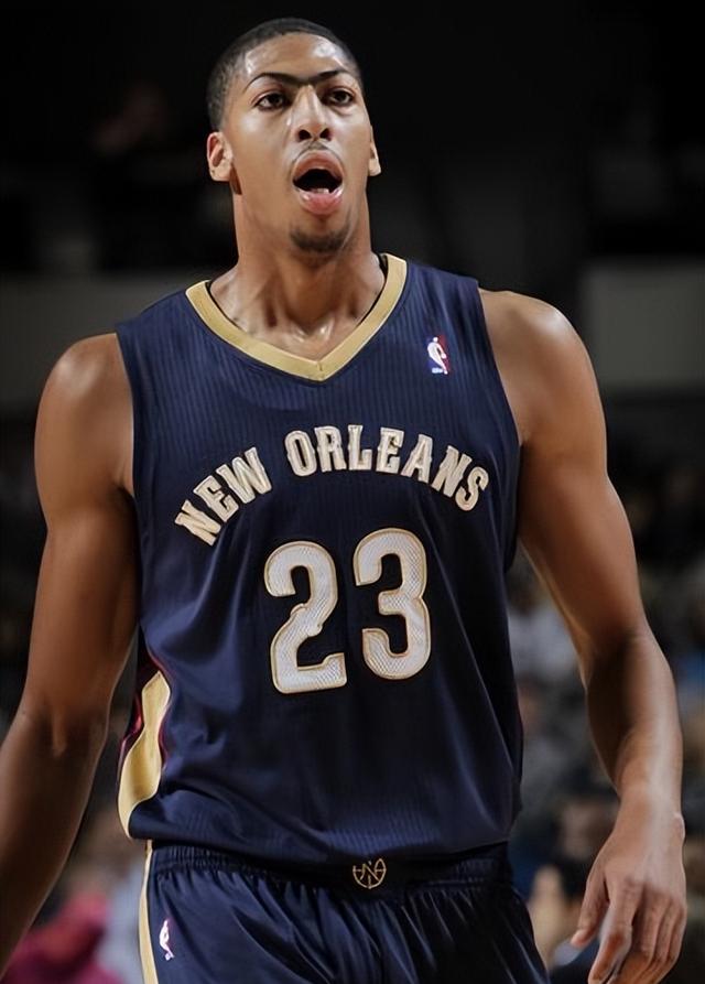 达拉斯独行侠训练开放日；窗口期扳平良机引欢呼；全明星赛在即；控场能力受关注的简单介绍-九游体育官网